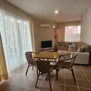 Apart Otel Selenya, Marmaris